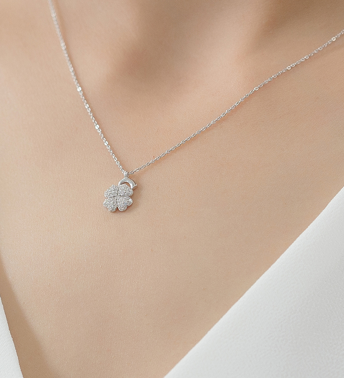 33-0041 - Four-Leaf Clover Necklace in 18K White Gold, Decorated with Diamonds.