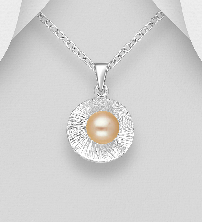382-1019 - Wholesale 925 Sterling Silver Pendant Decorated With Fresh Water Pearl