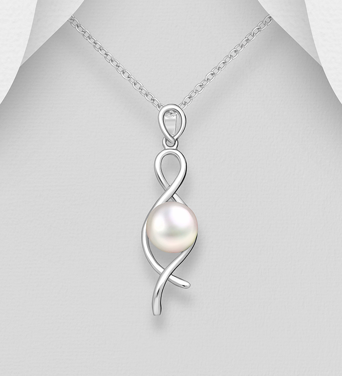 382-1304 - Wholesale 925 Sterling Silver Pendant Decorated With Fresh Water Pearl