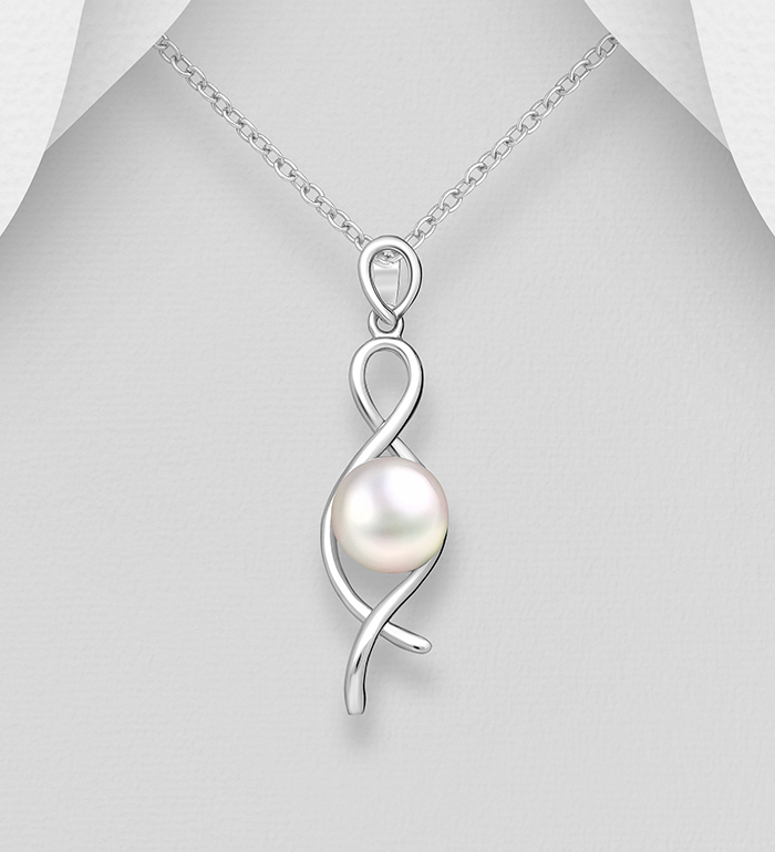 382-1304 - Wholesale 925 Sterling Silver Pendant Decorated With Fresh Water Pearl