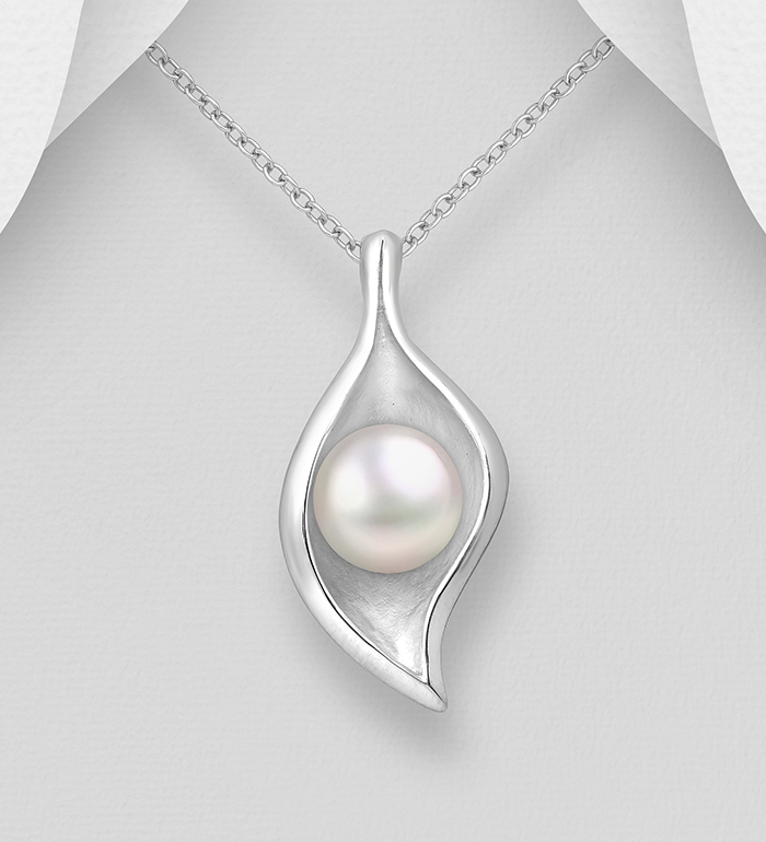 382-2715 - Wholesale 925 Sterling Silver Shell Pendant Decorated with Freshwater Pearl
