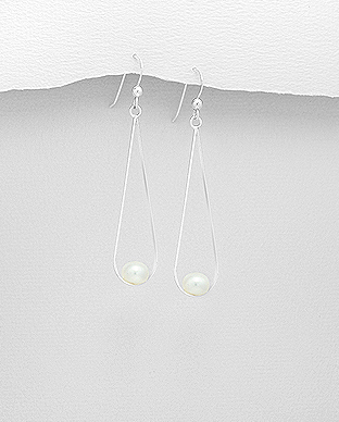 382-4420 - Wholesale 925 Sterling Silver Hook Earrings Decorated With Fresh Water Pearls