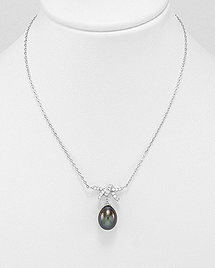 382-4513 - Wholesale 925 Sterling Silver Necklace Decorated With CZ And Fresh Water Pearl