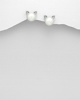 382-4699 - Wholesale 925 Sterling Silver Cat Push-Back Earrings Decorated With Fresh Water Pearls