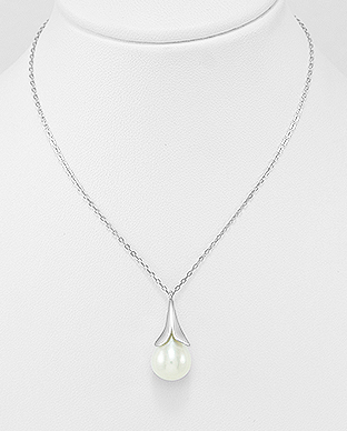 382-4701 - Wholesale 925 Sterling Silver Necklace Decorated With Fresh Water Pearl