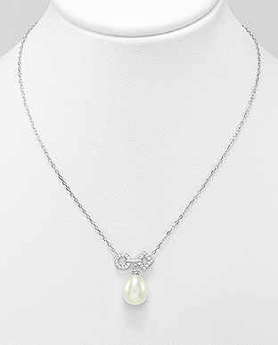 382-4734 - Wholesale 925 Sterling Silver Circle And Square Necklace Decorated With CZ And Fresh Water Pearl