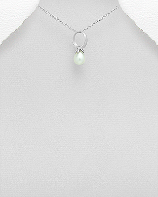 382-4823 - Wholesale 925 Sterling Silver Pendant Decorated With Fresh Water Pearl