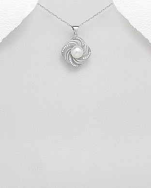 382-5016 - Wholesale 925 Sterling Silver Pendant Decorated With Fresh Water Pearl And CZ