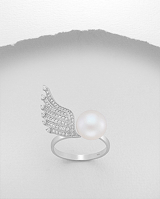 382-5093 - Wholesale 925 Sterling Silver Ring Featuring Wing Decorated With Fresh Water Pearl And CZ