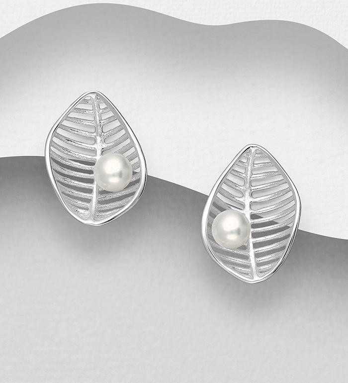 382-5276 - Wholesale 925 Sterling Silver Leaf Push-Back Earrings Decorated With Fresh Water Pearls
