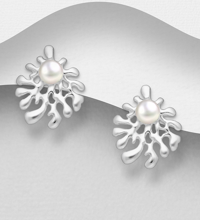 382-5326 - Wholesale 925 Sterling Silver Push-Back Earrings Decorated with Freshwater Pearls