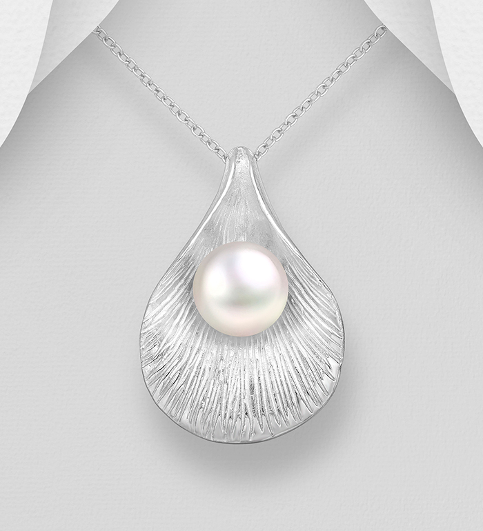 382-5331 - Wholesale 925 Sterling Silver Pendant Decorated With Fresh Water Pearl
