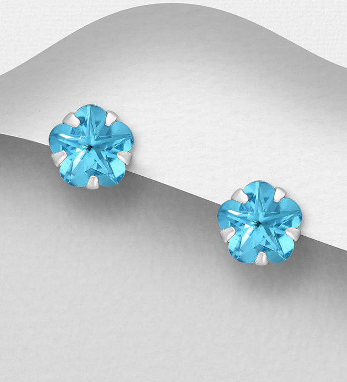591-30 - Wholesale 925 Sterling Silver Flower Stud Earrings Decorated with CZ Simulated Diamonds
