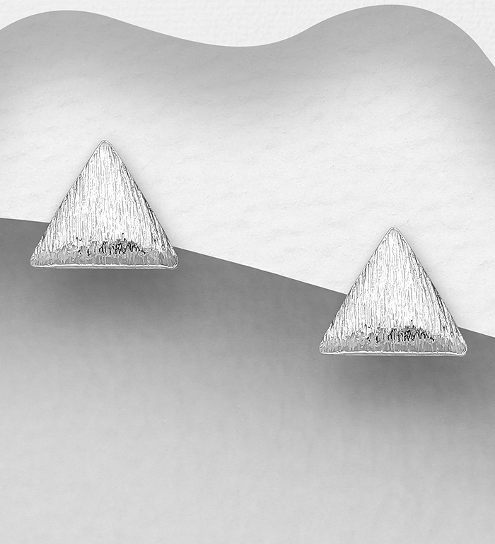 706-23504 - Wholesale 925 Sterling Silver Matte  Push-Back Triangle Earrings
