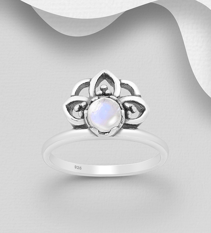 781-5552 - Wholesale 925 Sterling Silver Ring, Decorated with Gemstones